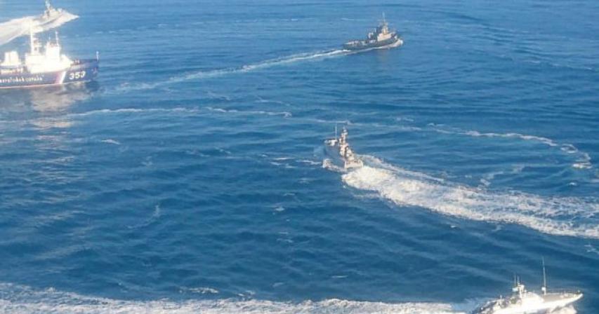 Russian forces fired and captured three Ukrainian warships off the Crimean peninsula