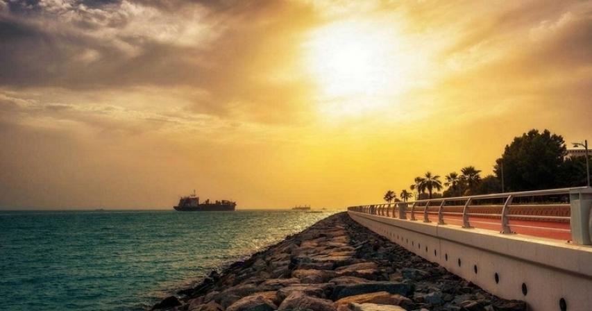 Cloudy, humid weather to prevail in UAE today