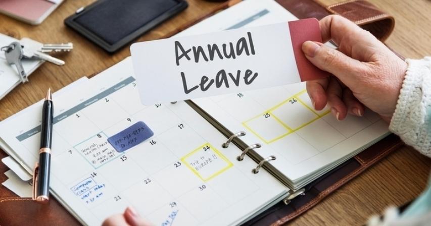 Am I qualified for take 30 days of paid yearly leave in UAE?