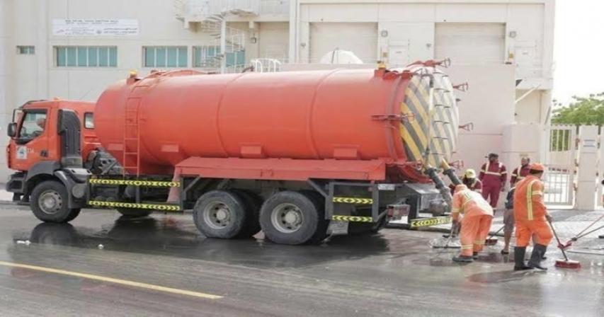 How over 3,000 workers cleared Dubai roads after rain