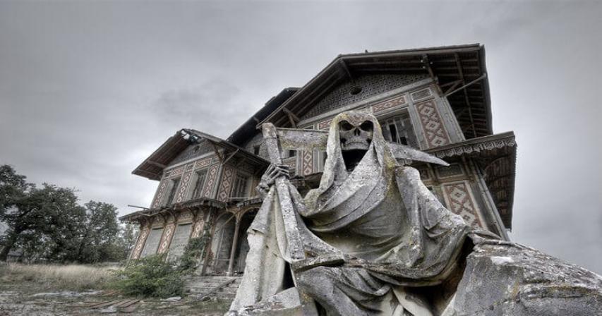 Haunted Places to tour Near Me