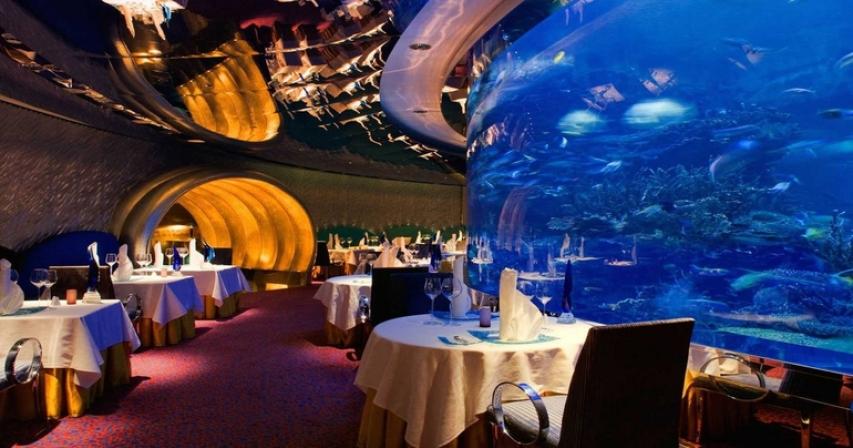 ossiano, restaurants in dubai, dubai food, best food in dubai, best restaurants in dubai, underwater restaurant dubai, ossiano dubai, salt bae dubai