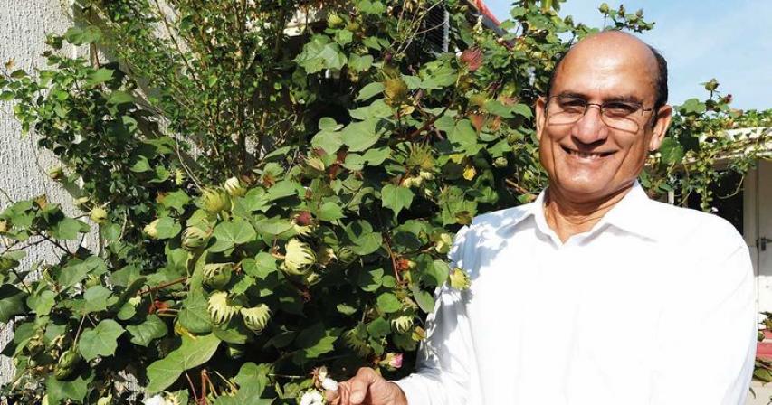 Indian 'tree hugger' who taught UAE residents how to grow a free garden bids adieu