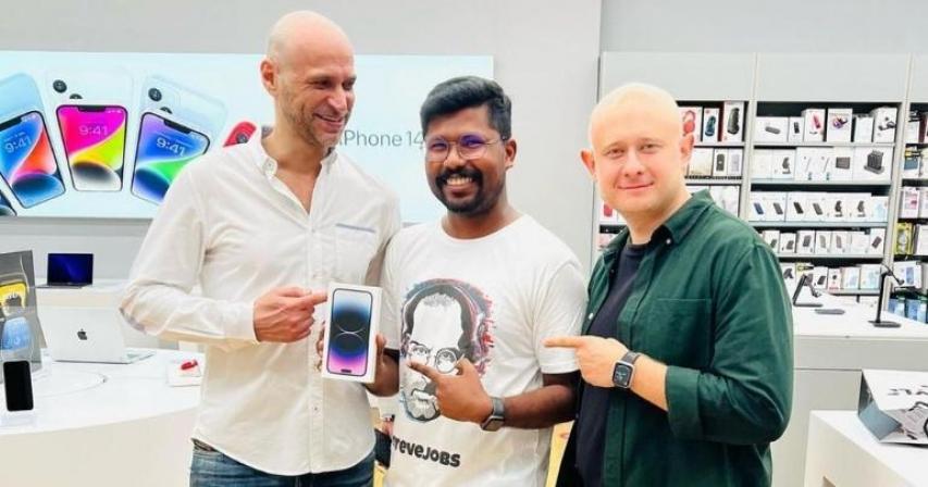 iPhone 14 craze: Kerala Man Flies to Dubai to Buy Apple Device Ahead of India Release