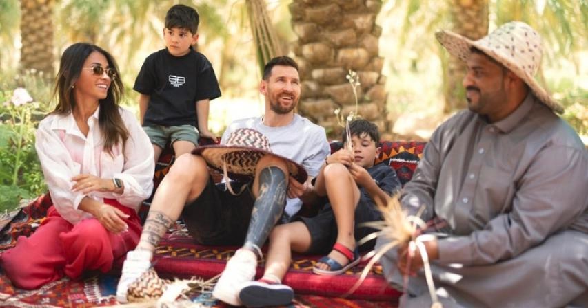 Lionel Messi in Saudi Arabia for Family Holiday