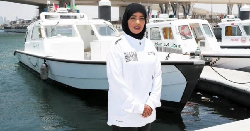 Policewoman Rescue Diver in Dubai