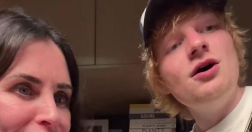 Ed Sheeran Serenades Courteney Cox with Impromptu Kitchen Jam