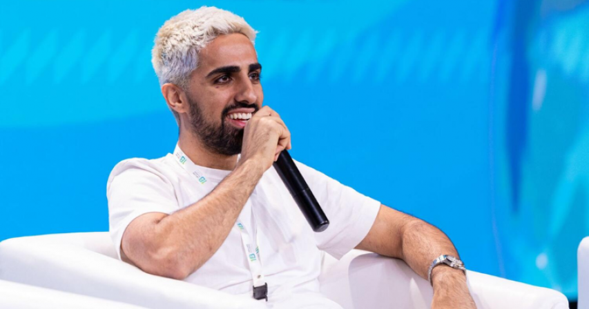 Mo Vlogs Dubai Journey