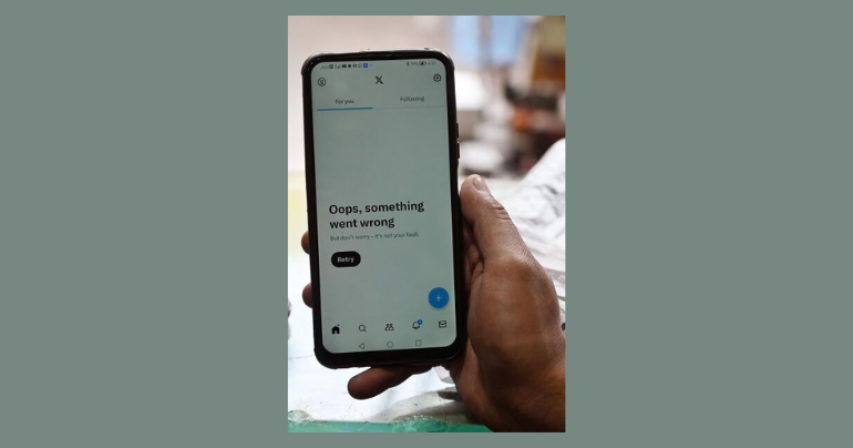 Pakistan social media ban
