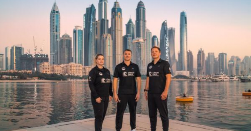 first woman to row across the Arctic Ocean






