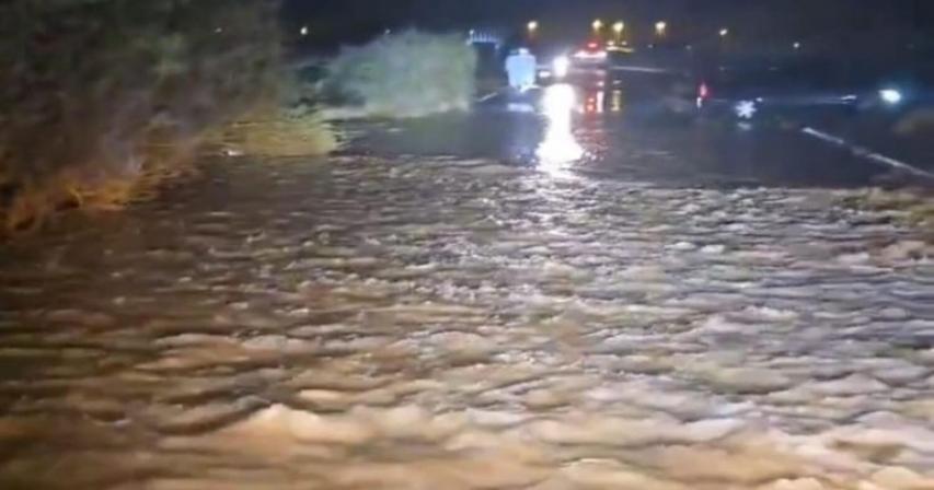 uae-wadis-overflow-orange-alert-issued