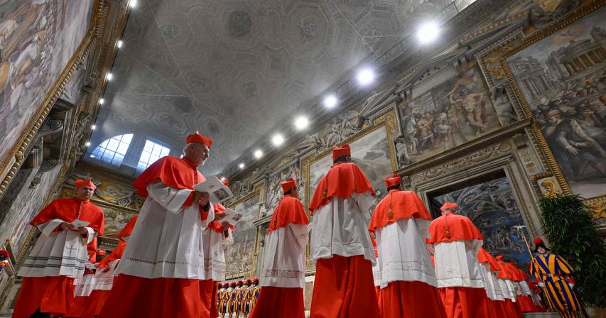 UAE: Next Pope must put people first, be a pontiff for peace, Catholics say