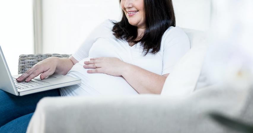 Extended paid maternity leave soon? UAE minister says proposal being studied