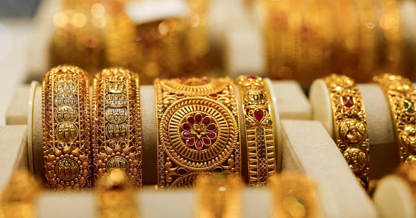 uae-gold-prices-fall-over-dh5-per-gram-on-monday-amid-positive-us-china-trade-talks