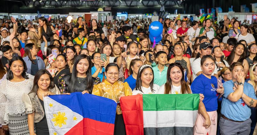 40,000 Filipinos in Dubai celebrate Philippine Independence with cultural show