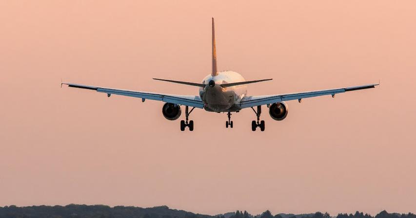 uae-flights-ticket-prices-up-by-60%-on-peak-travel-day-amid-eid-al-adha-break