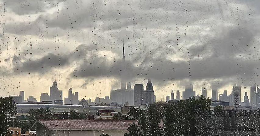 UAE weather: Light morning rains; low of 8ºC in some areas