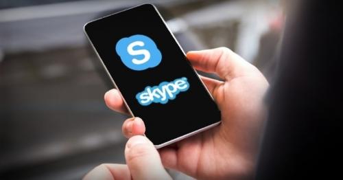 Microsoft admits contractors listen to Skype, Cortana chats