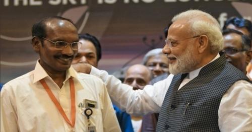 Stay steady, our best yet to come: Modi to Isro scientists