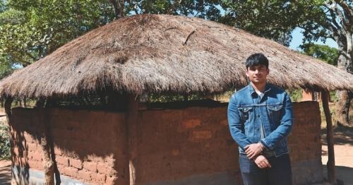 Teen turns industrial waste into houses for the needy