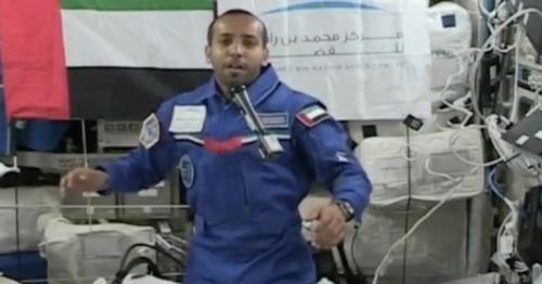 Sheikh Mohammed, citizens interact with UAE astronaut Hazzaa AlMansoori from ISS