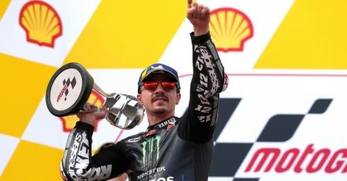 Vinales wins in Malaysia in front of charging Marquez