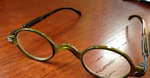 John Lennon's round glasses sell for nearly $200,000