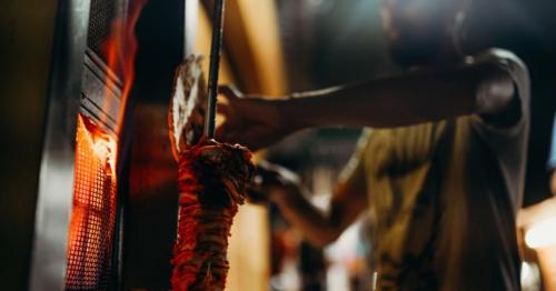  Exploring the Irresistible Delights of Dubai Street Food