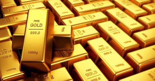 Gold Prices Dip Slightly in UAE Markets Amidst Mixed Economic Data