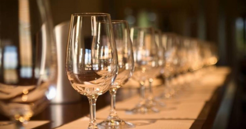 Saudi prepares to open first alcohol store for non-Muslim diplomats, says source