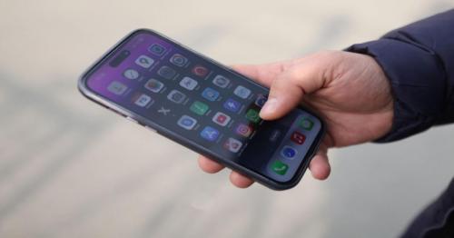 UAE residents favourite app revealed; some spend up to 12 hours a day on it
