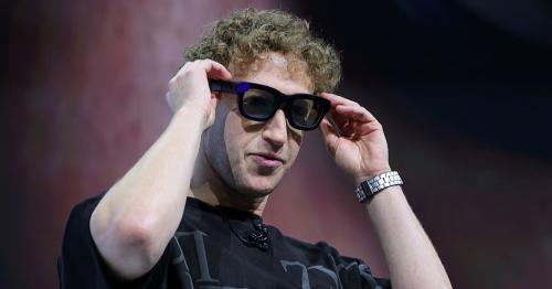 UAE: These AI glasses can 'read' your phone, help you play piano on a table UAE: These AI glasses can 'read' your phone, help you play piano on a table