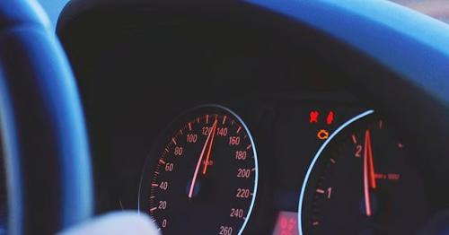 Abu Dhabi minimum speed limit on E311 removed – Will you still pay Dh400 for driving slowly?