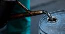 Oil Falls to More Than One-Week Low as Iran Diplomacy Hopes Ease Supply Concerns